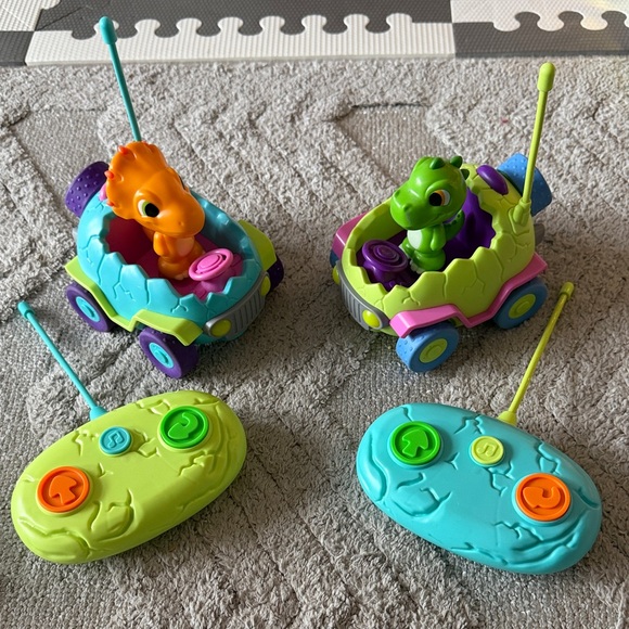 Other - Dino Racer Remote Control Cars - trex and triceratops
